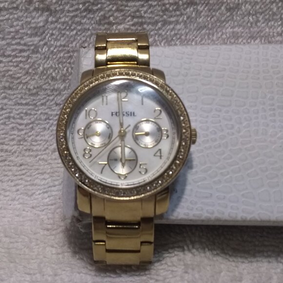 Fossil ES-2968 Stella Quartz Watch Gold Band White Dial Bracelet New Bat Great main image 5